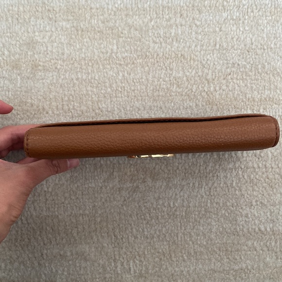 Michael Kors wallet - Picture 2 of 7